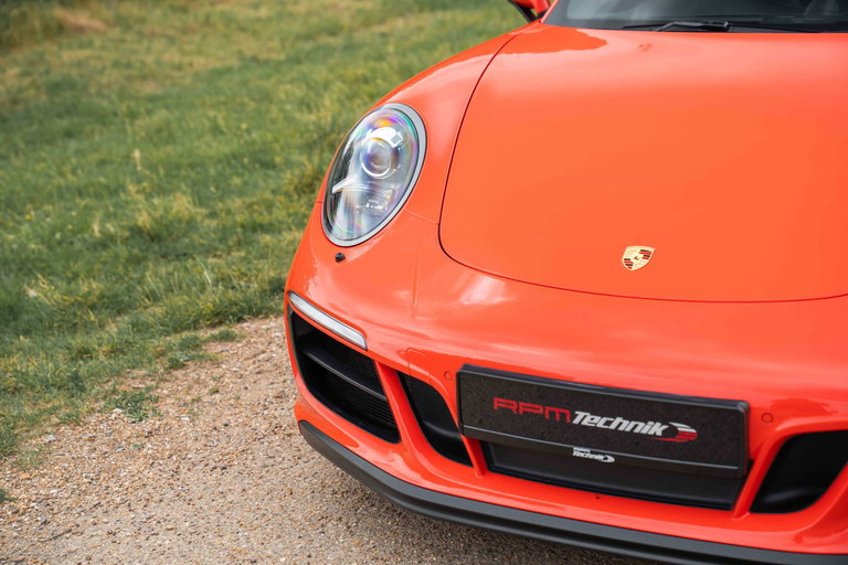 Porsche 991.2 Carrera GTS