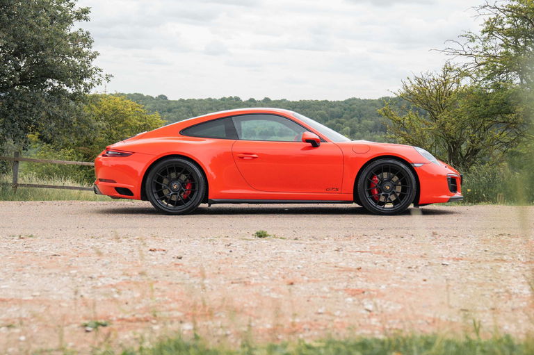 Porsche 991.2 Carrera GTS