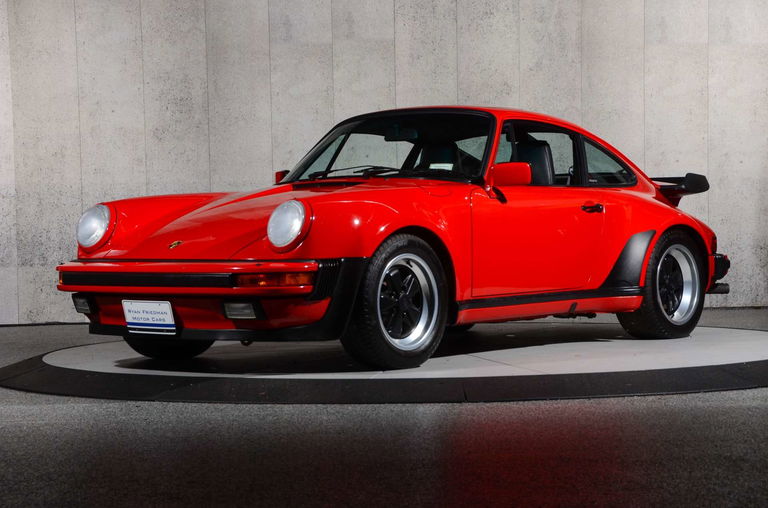 Porsche 911 Turbo 3.3 