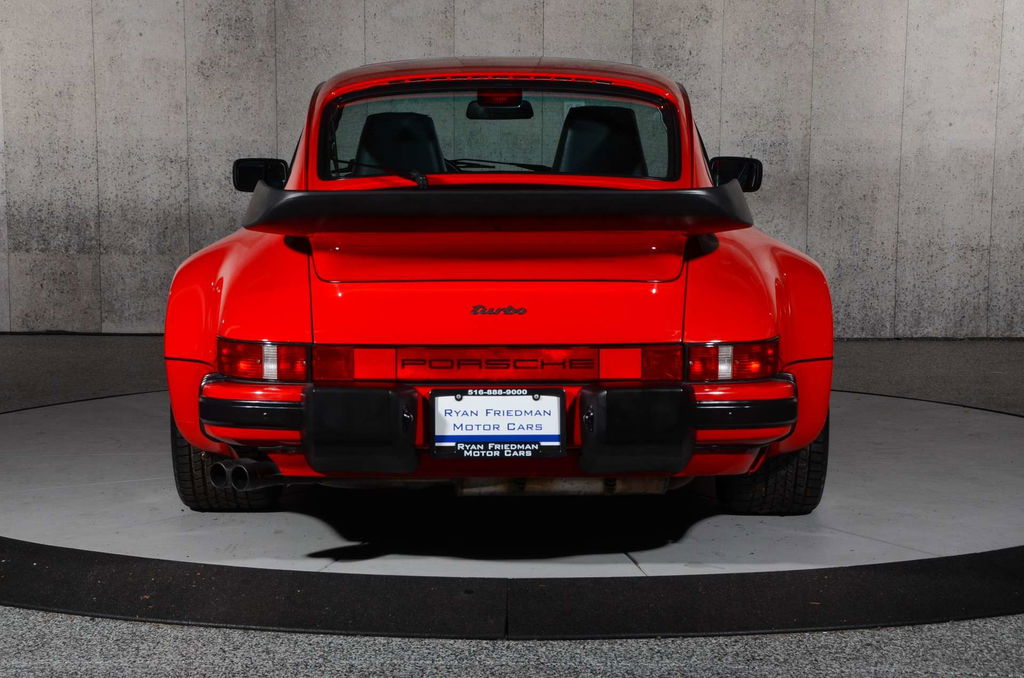 Porsche 911 Turbo 3.3 (US)
