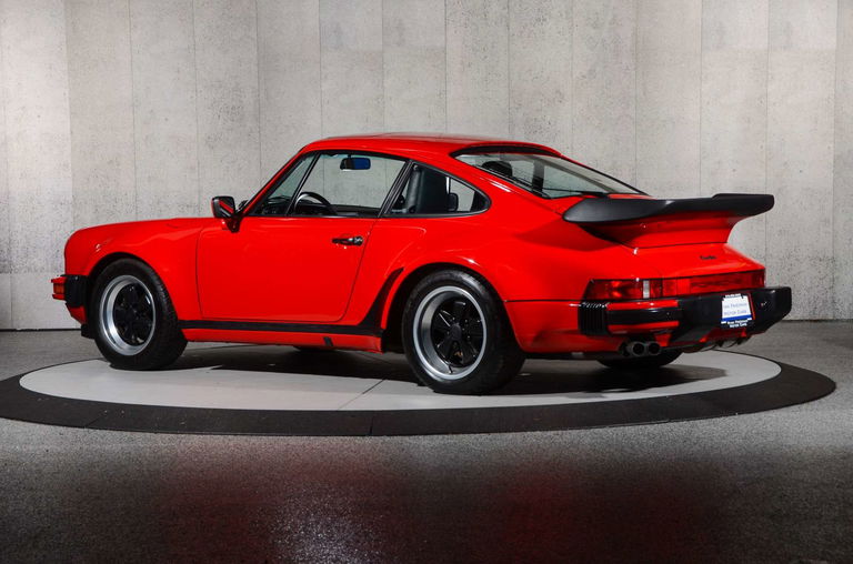 Porsche 911 Turbo 3.3 (US)
