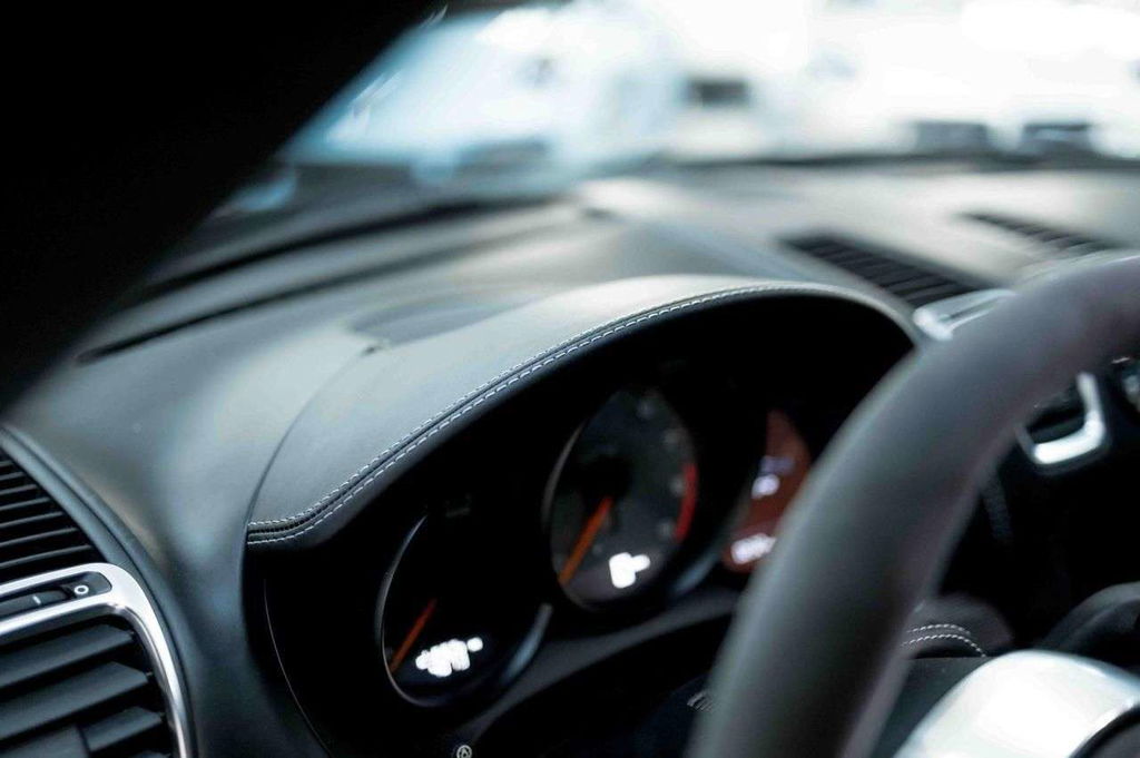 Porsche 981 Cayman GT4