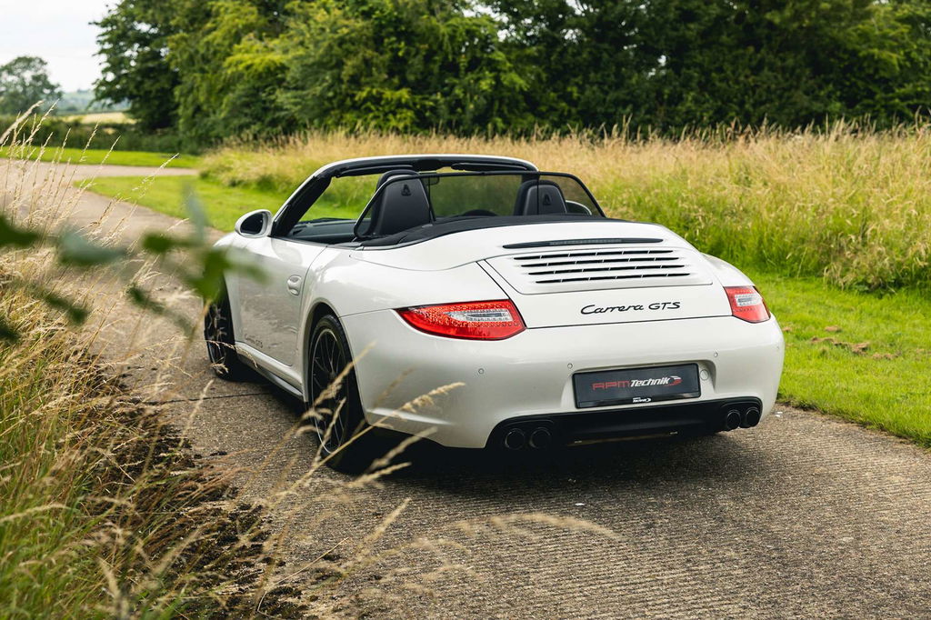 Porsche 997.2 Carrera GTS