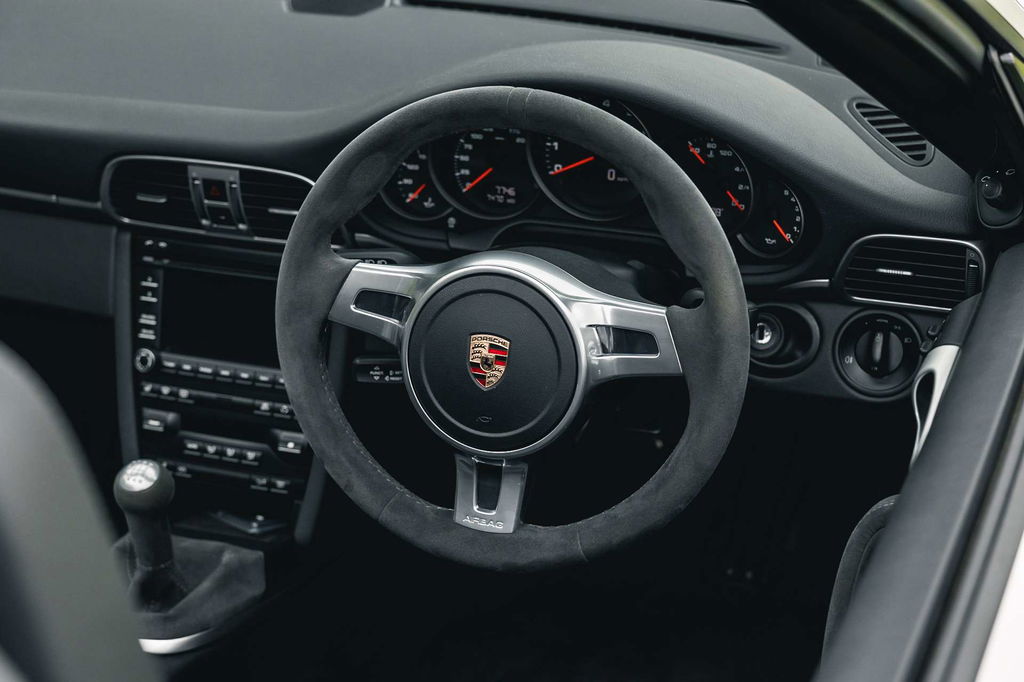 Porsche 997.2 Carrera GTS