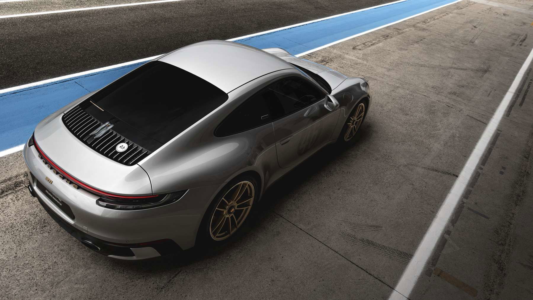 Porsche 911 Carrera GTS Le Mans Centenaire Edition in Le Mans Silver