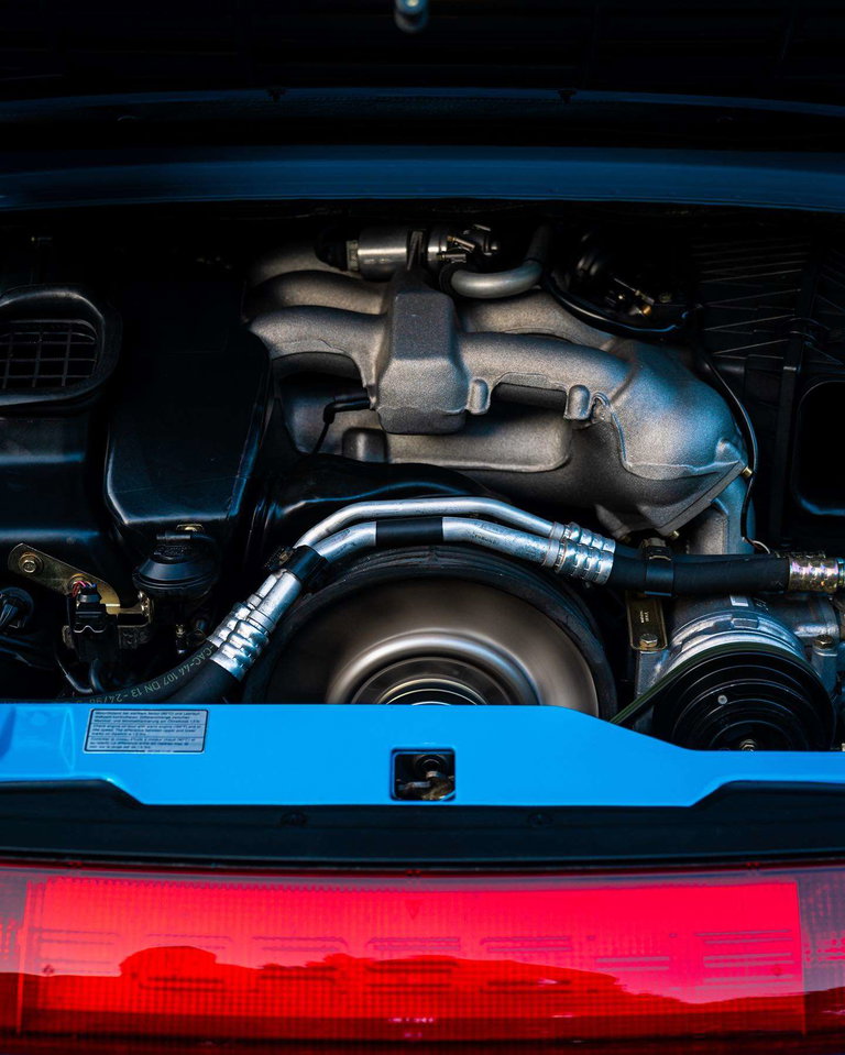 Porsche 993 Carrera 4