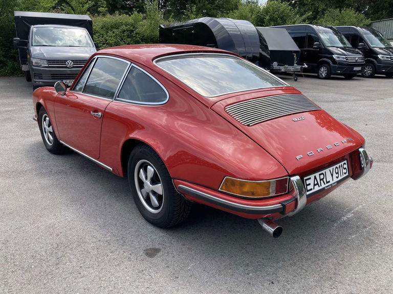 Porsche 911 T