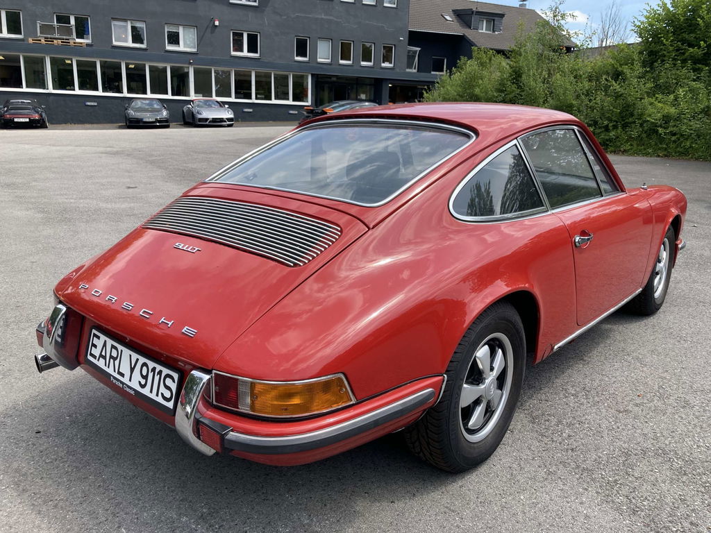 Porsche 911 T