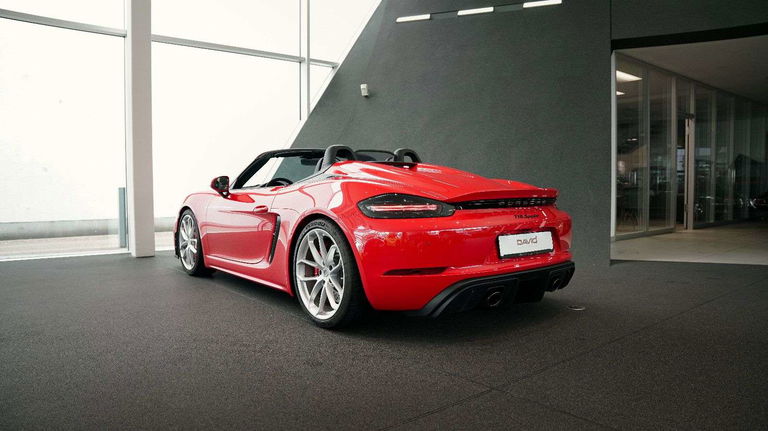 Porsche 718 Spyder