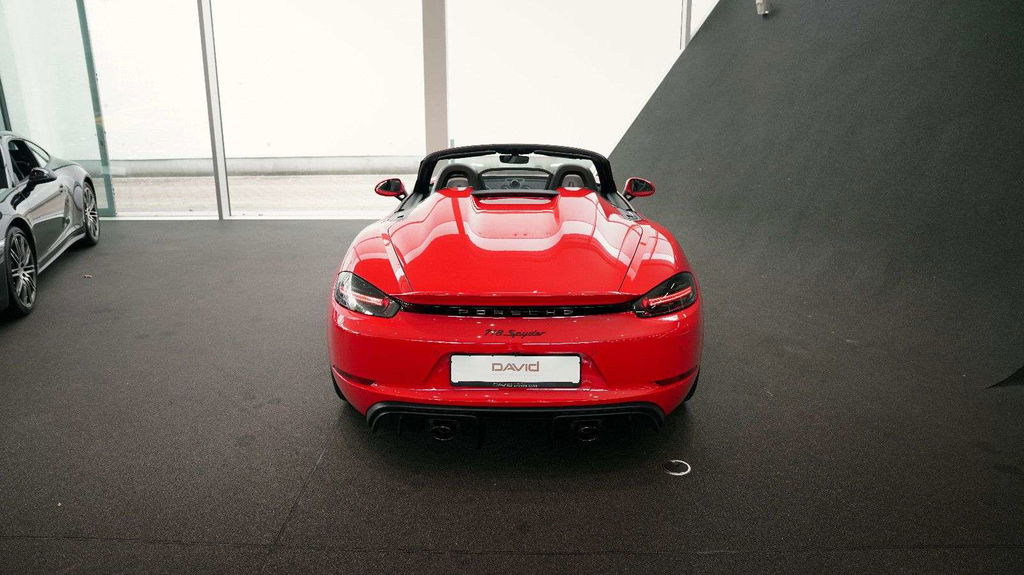 Porsche 718 Spyder