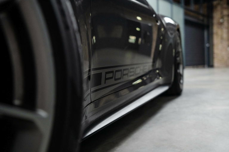 Porsche 992 GT3 Touring