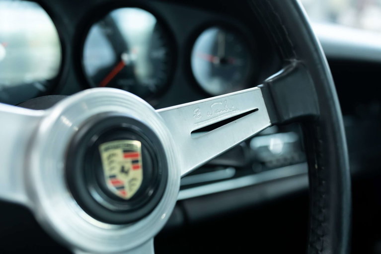 Porsche 911 T (US)