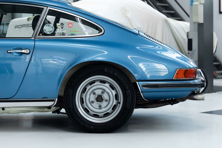 Porsche 911 T (US)