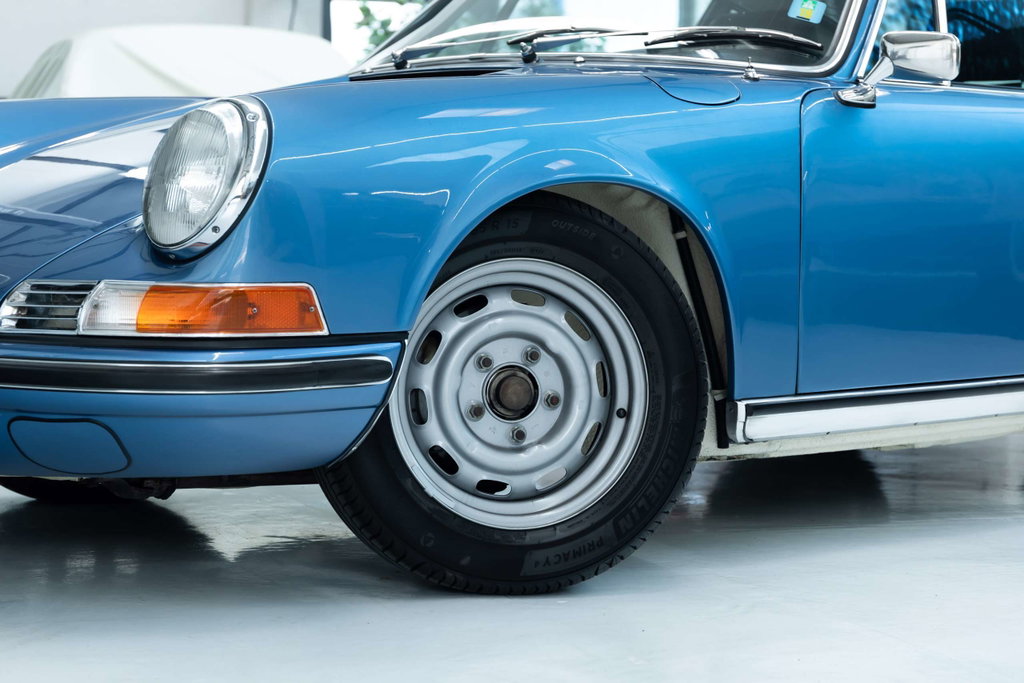 Porsche 911 T (US)