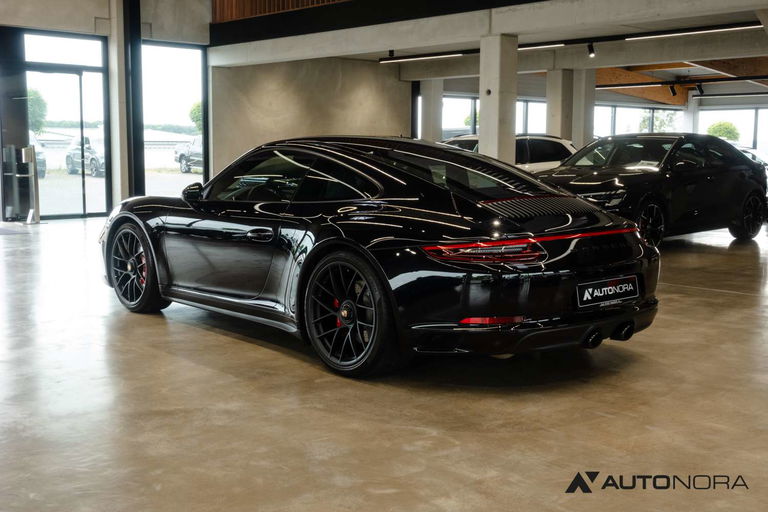 Porsche 991.2 Carrera 4 GTS