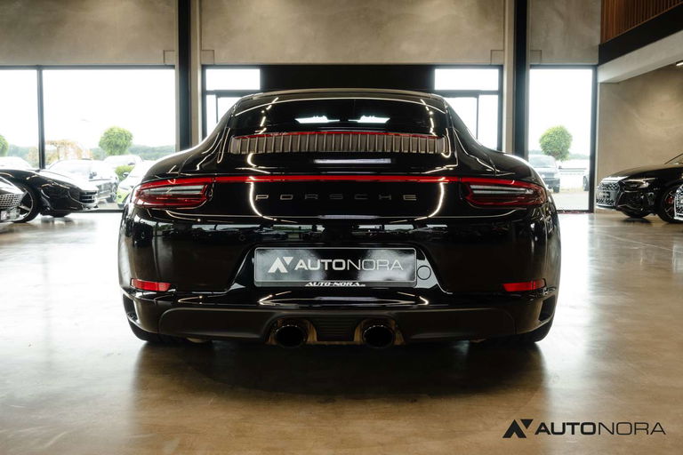 Porsche 991.2 Carrera 4 GTS