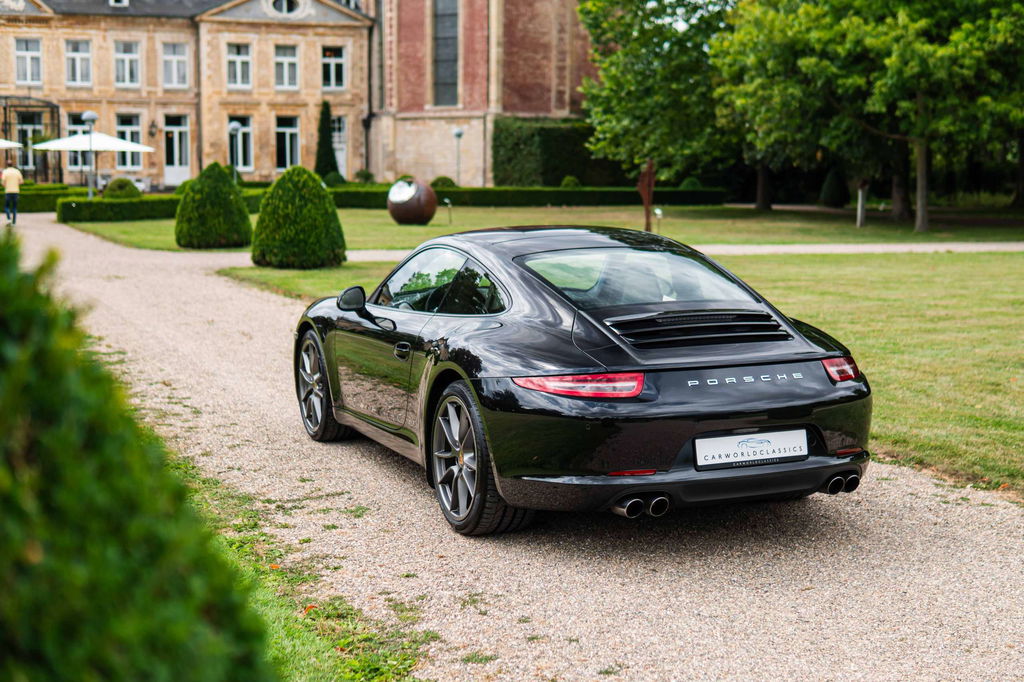 Porsche 991 Carrera