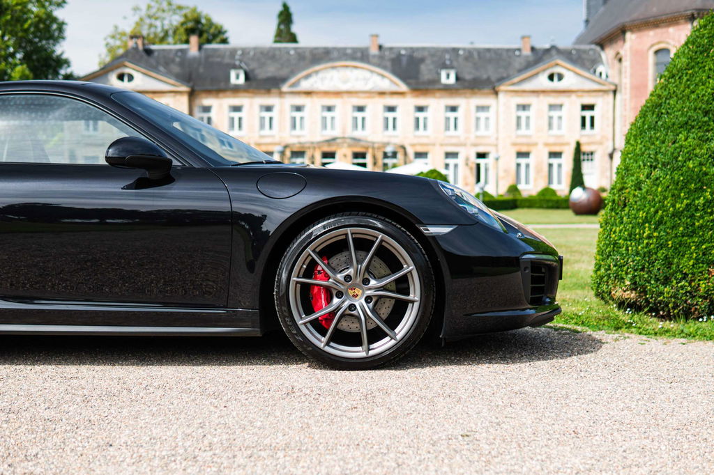 Porsche 991.2 Carrera 4S