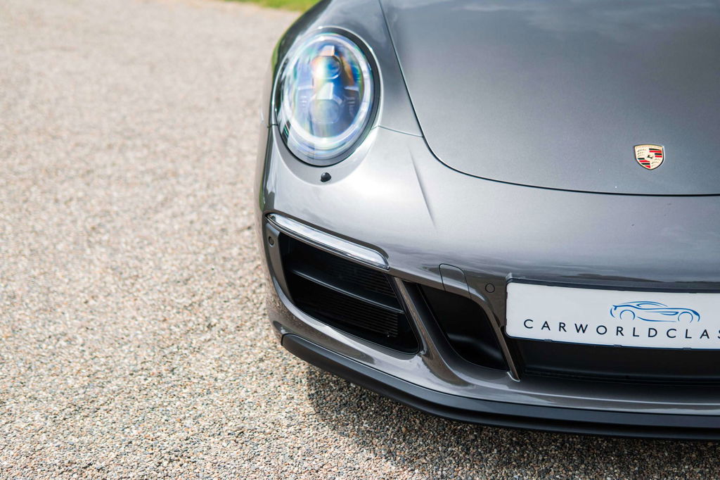 Porsche 991.2 Carrera 4 GTS