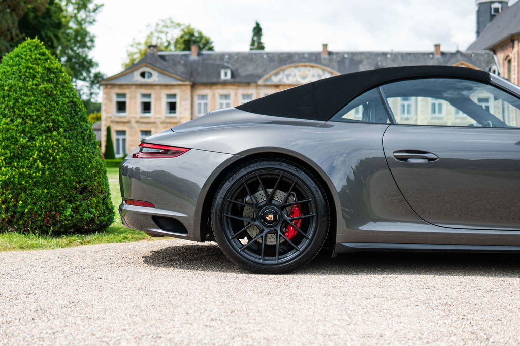 Porsche 991.2 Carrera 4 GTS