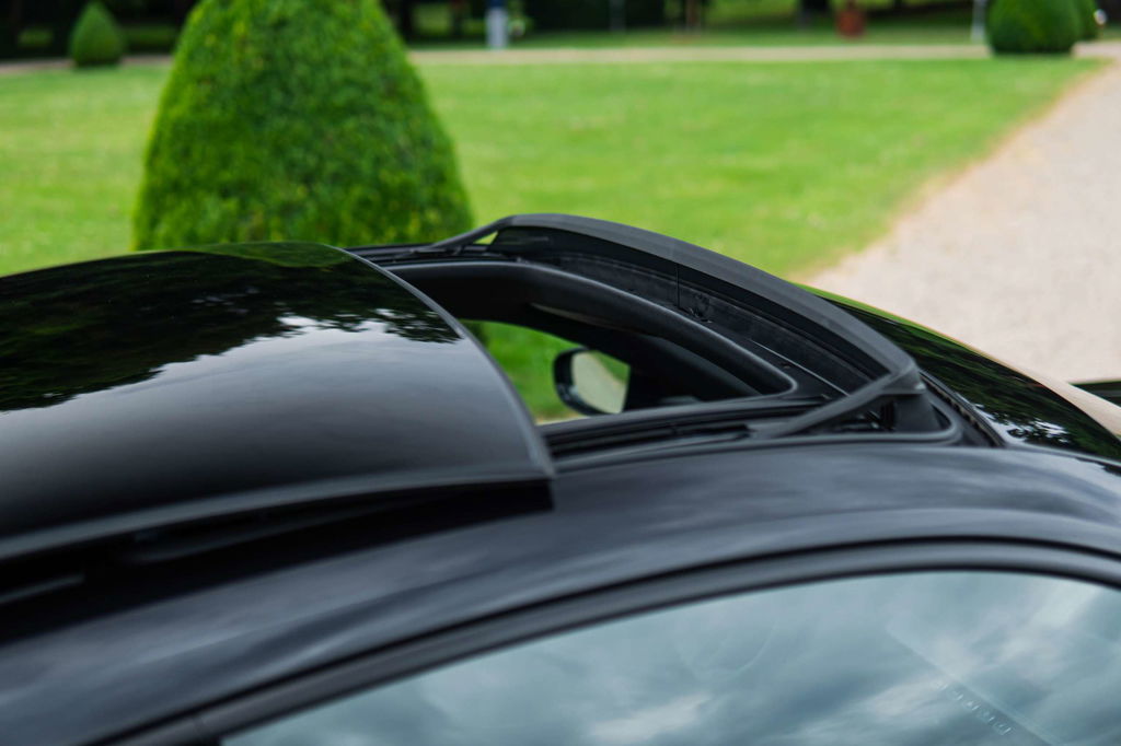 Porsche 992 Carrera 4