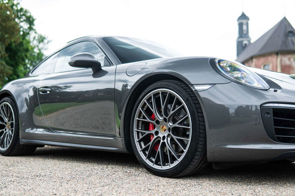 Porsche 991.2 Carrera 4S