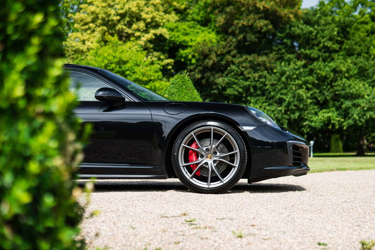 Porsche 991.2 Carrera 4S