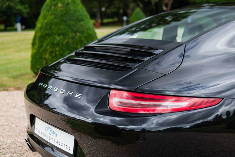 Porsche 991 Carrera