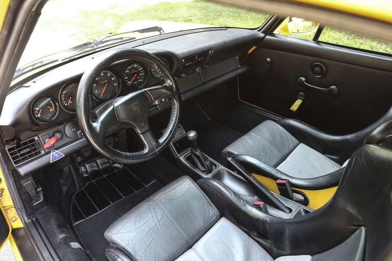 Porsche 964 Carrera RS 3,8