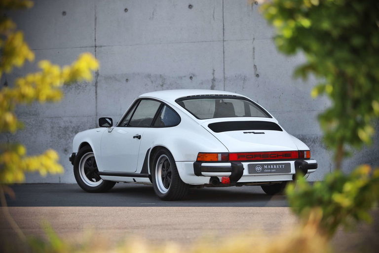 Porsche 911 SC