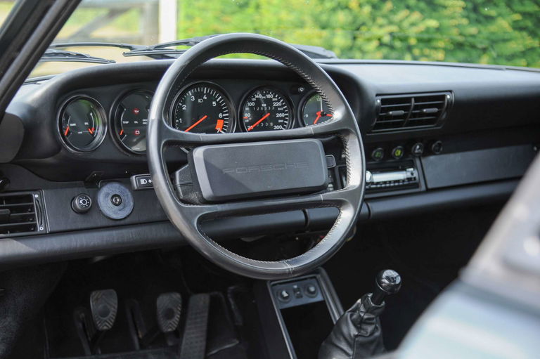 Porsche 911 Carrera 3.2 WTL