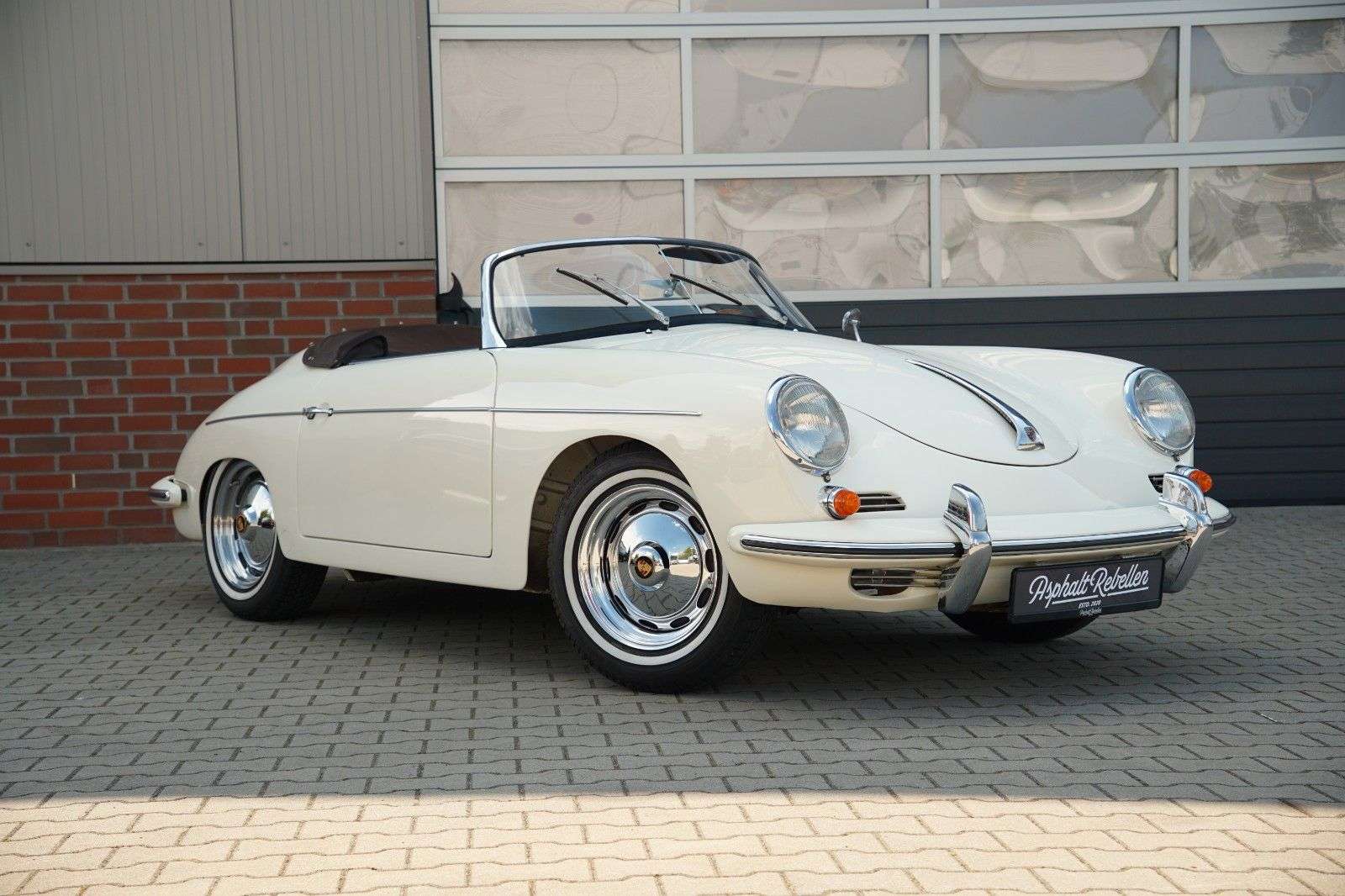 Porsche 356 B 1600 Roadster 1961 - Elferspot.com - Marketplace For ...