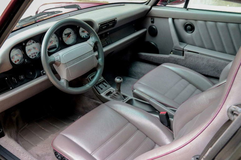 Porsche 964 Carrera 4