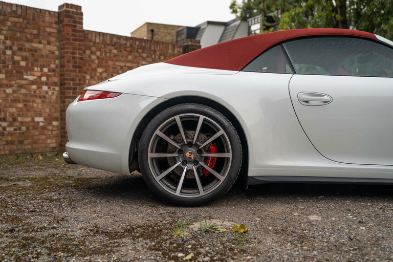Porsche 991 Carrera 4S