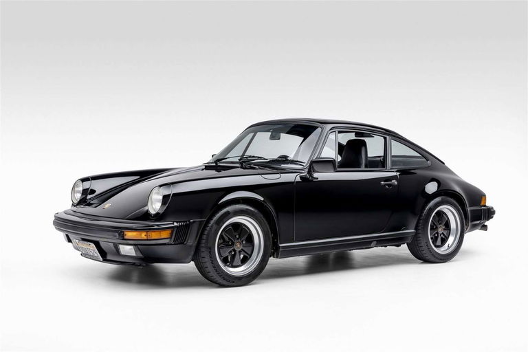 Porsche 911 Carrera 3.2