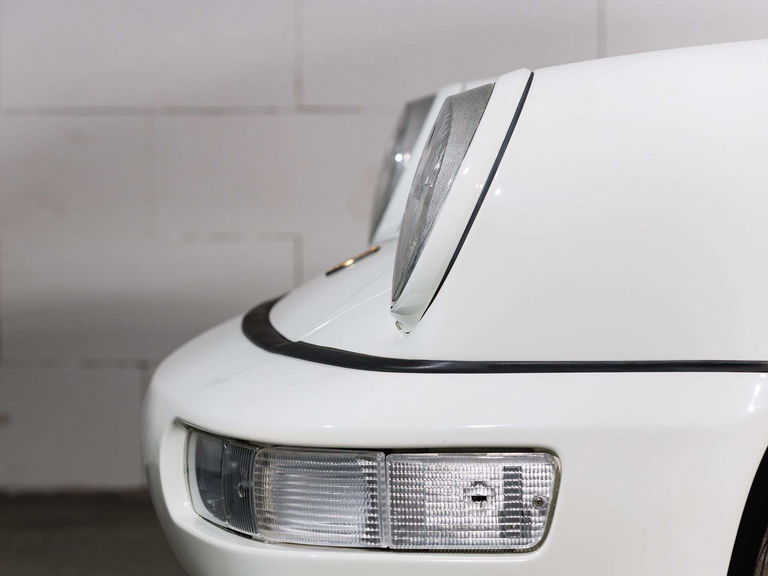 Porsche 964 Carrera 4