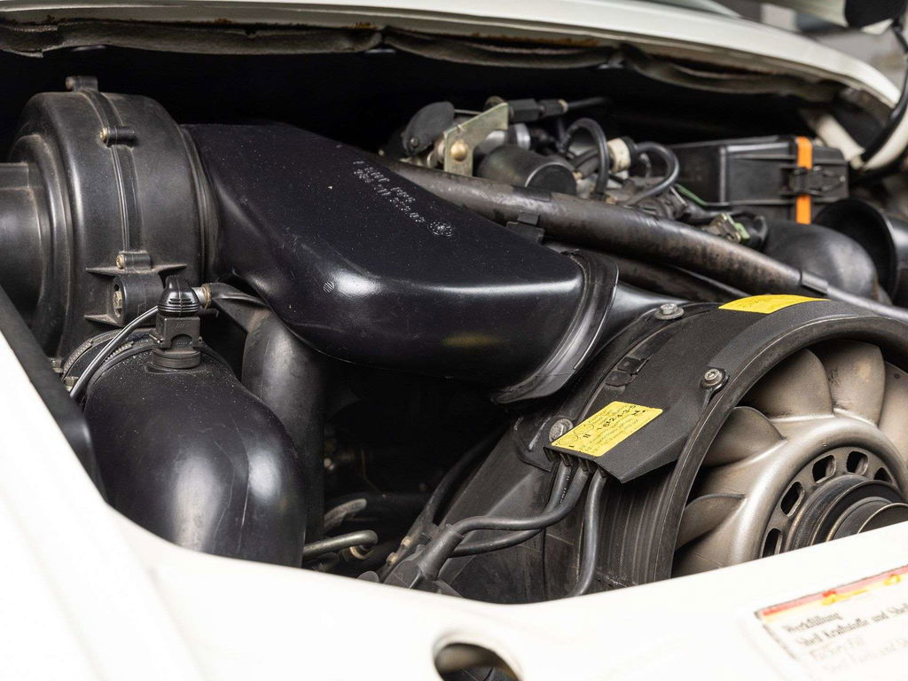 Porsche 964 Carrera 4