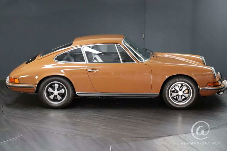 Porsche 911 T (US)