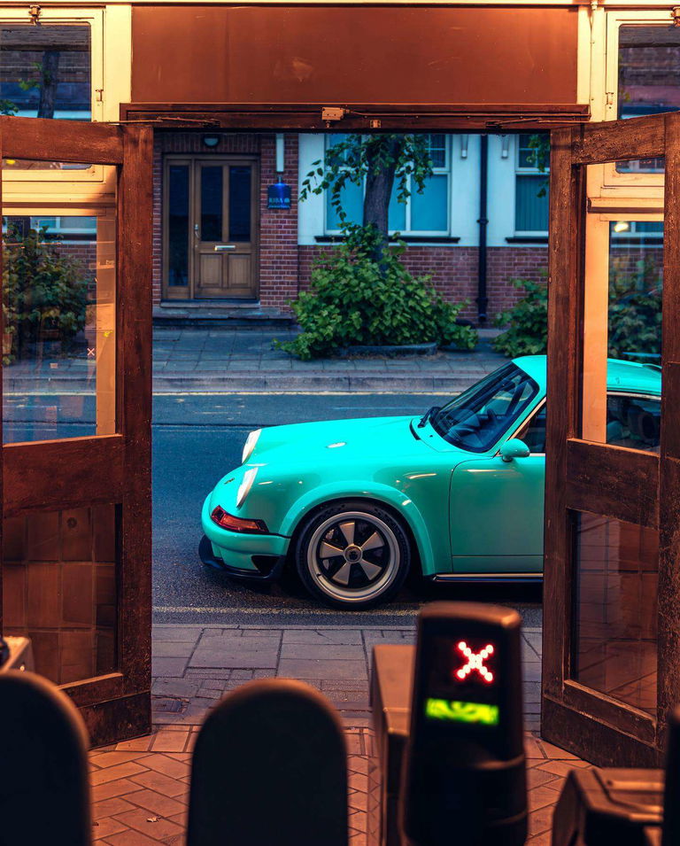 Porsche 911 Reimagined by Singer