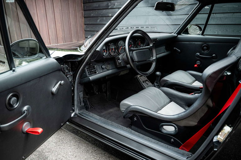 Porsche 964 Carrera RS