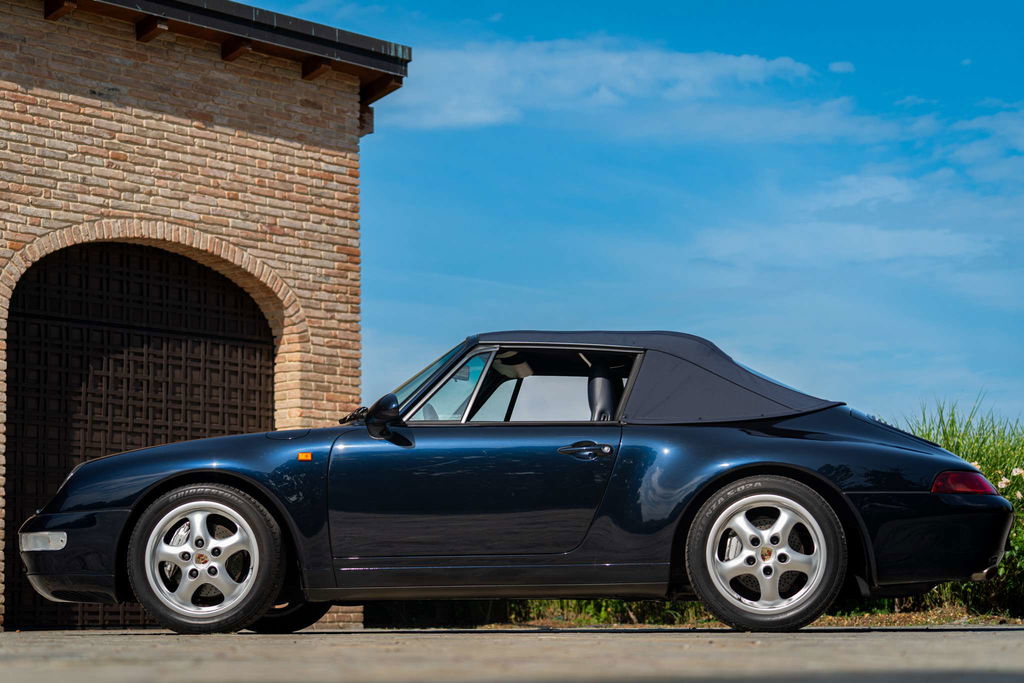 Porsche 993 Carrera 4