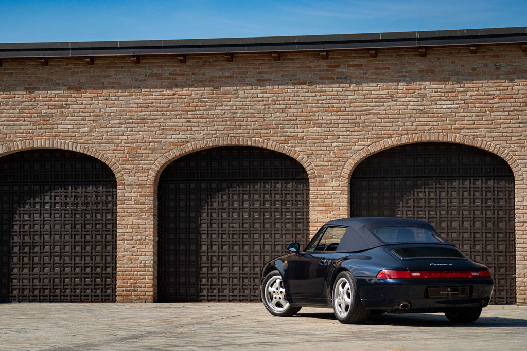 Porsche 993 Carrera 4
