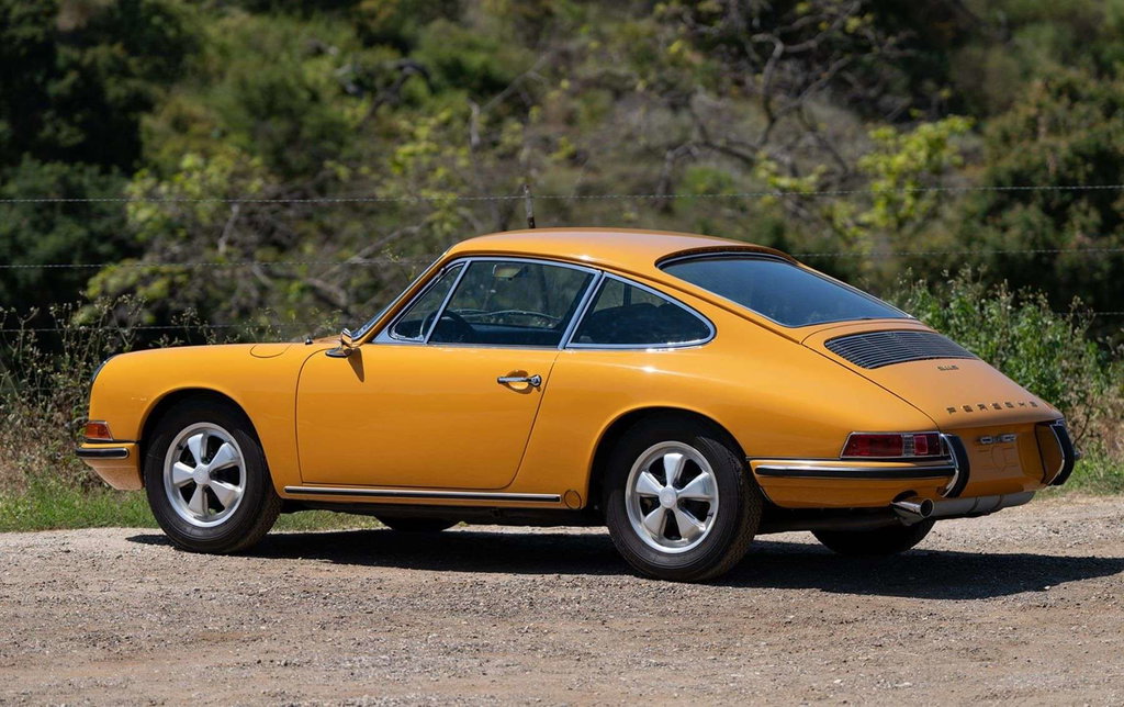 Porsche 911 S (F-Modell)