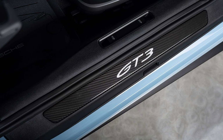 Porsche 992 GT3 Touring