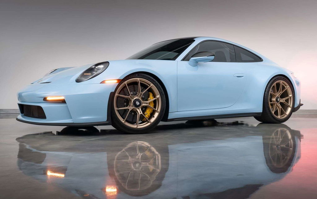 Porsche 992 GT3 Touring