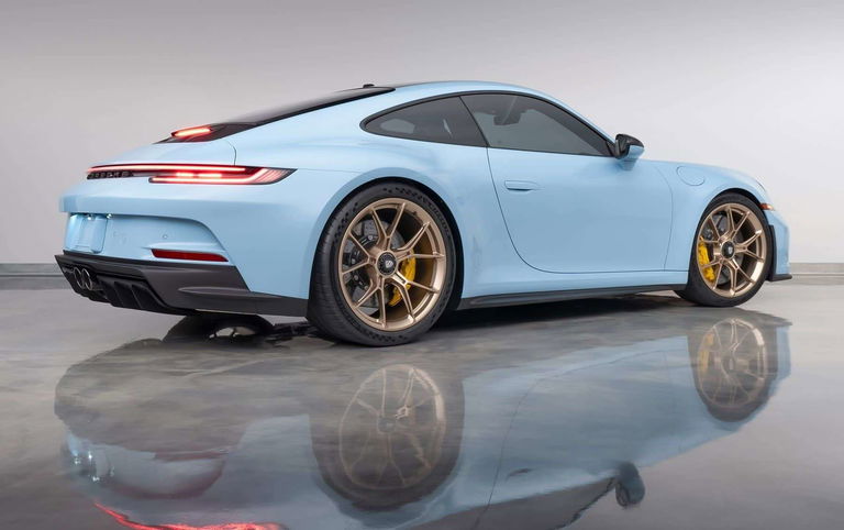 Porsche 992 GT3 Touring