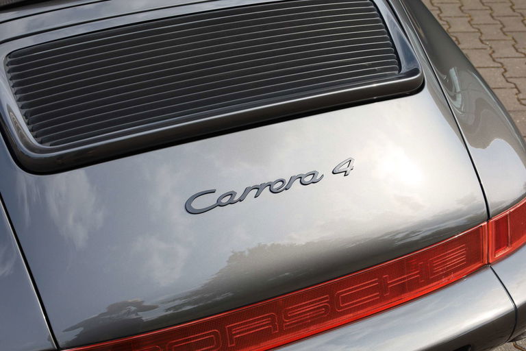 Porsche 964 Carrera 4