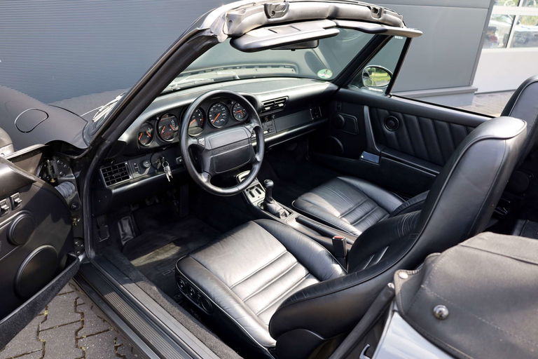 Porsche 964 Carrera 4