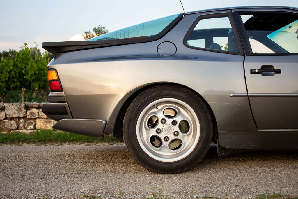 Porsche 944 Turbo Coupé