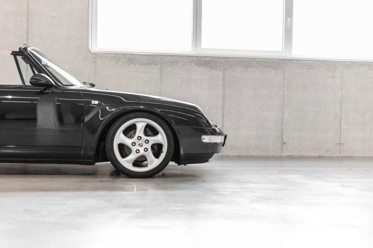 Porsche 993 Carrera